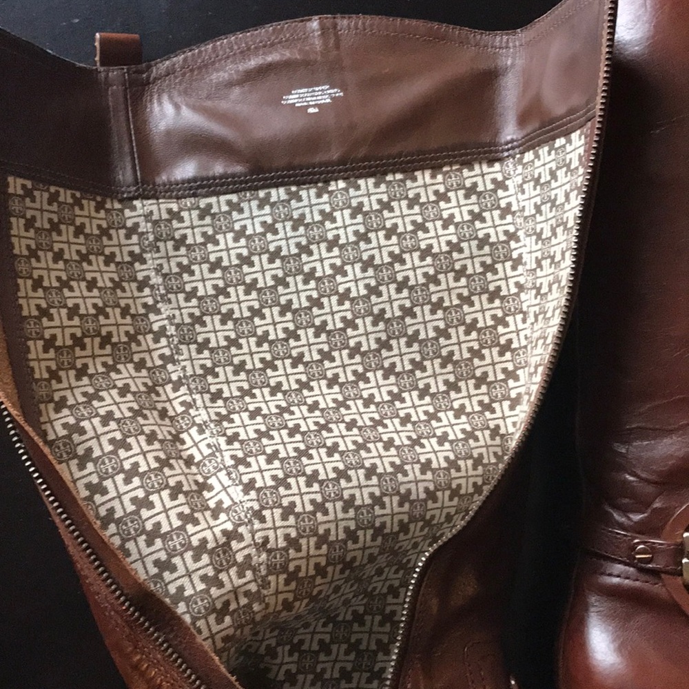Tory Burch Riding Boot. - Picture 7 of 9